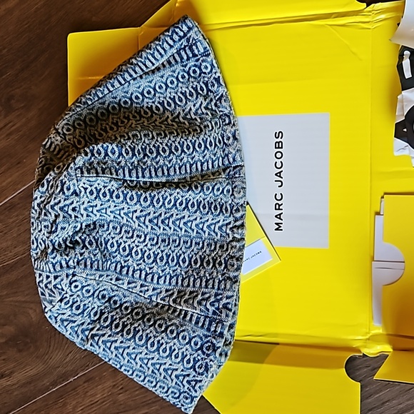 MARC JACOBS THE WASHED MONOGRAM DENIM BUCKET HAT SIZE 62(M/L) - Picture 8 of 15